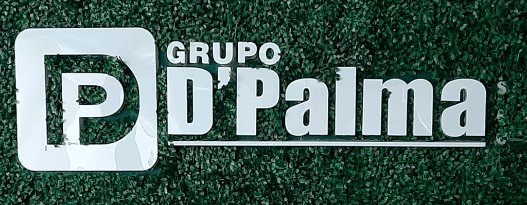 letra en acrilico